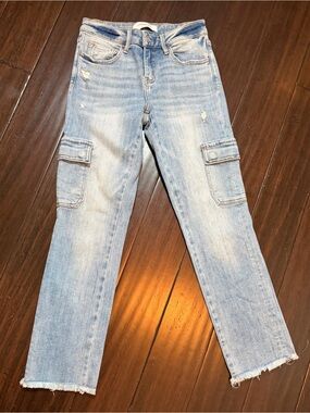 Lovervet by Vervet Light Wash Cargo Jeans - Women’s 25